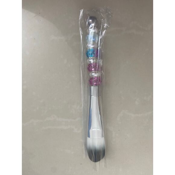 Beadable Foundation Brush Pink and Pearl Customizable - Picture 1 of 1